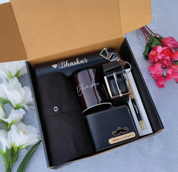 GiftsLo Personalized Black Hamper for Men